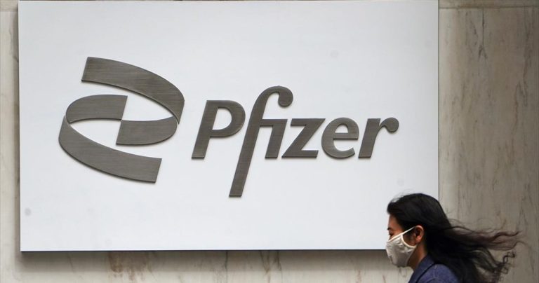 Η Pfizer υπέβαλε αίτημα αδειοδότησης του φαρμάκου Paxlovid στην FDA