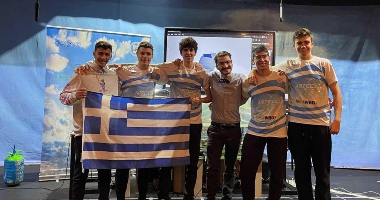 Τέσσερεις διακρίσεις για την Ελλάδα στην Παγκόσμια Ολυμπιάδα Ρομποτικής 2021