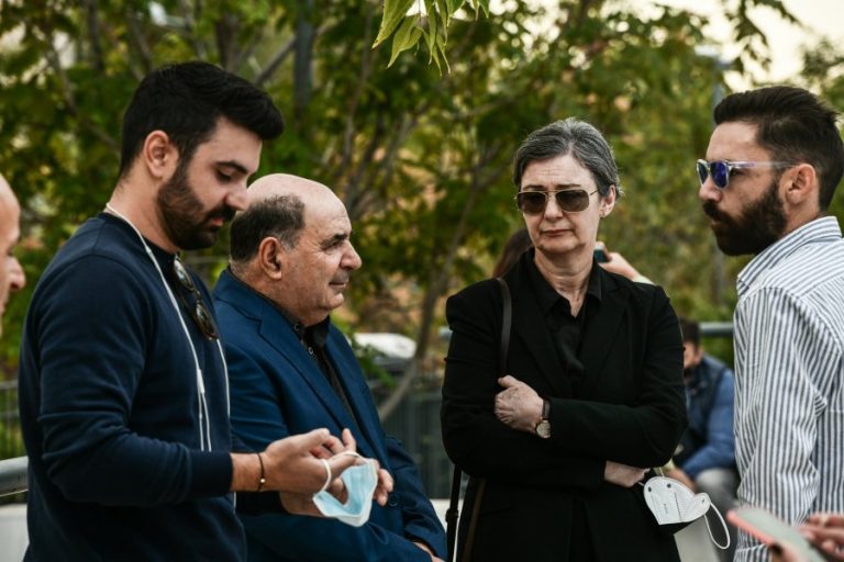 Ζακ Κωστόπουλος: Συνεχίζεται η δίκη για τον «θάνατο σε δημόσια θέα» – Σήμερα οι κρίσιμες καταθέσεις των ιατροδικαστών