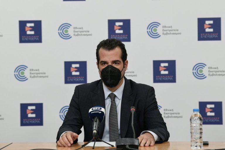 Κορονοϊός: Οι ανακοινώσεις Πλεύρη για τα νέα μέτρα κατά της πανδημίας