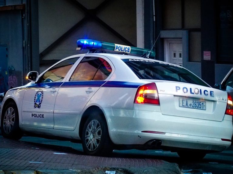 Πεδίο μάχης το Μοναστηράκι, επεισόδια με οπαδούς μια μέρα πριν τον Ολυμπιακός – Άιντραχτ