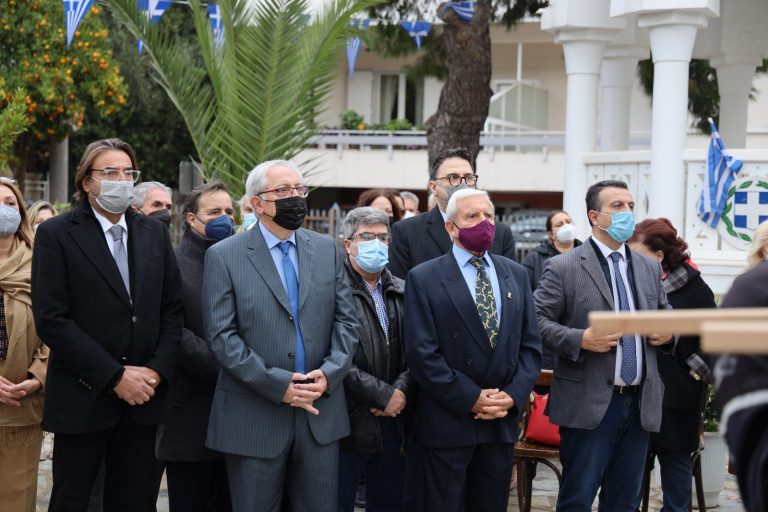 Παρουσία του Δημάρχου Αμαρουσίου Θ. Αμπατζόγλου ο εορτασμός του Αγίου Νικολάου στον ομώνυμο Ενοριακό Ιερό Ναό – Δήμος Αμαρουσίου