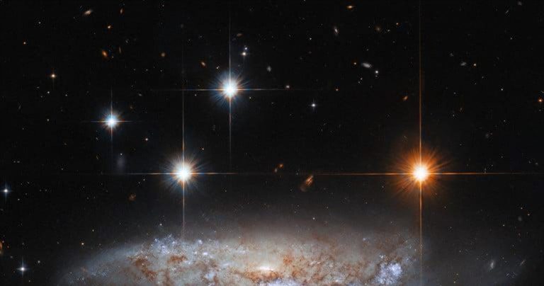 Η χριστουγεννιάτικη καρτ ποστάλ του Hubble