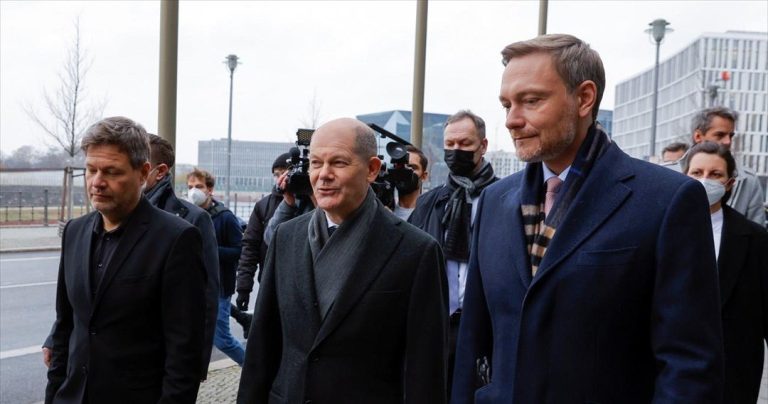 Ο Nord Stream 2 δημιουργεί «ρωγμές» στη γερμανική κυβέρνηση