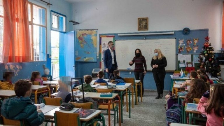 Αποκαταστάθηκαν οι ζημιές από τους βανδαλισμούς και επαναλειτούργησε το 102ο Δημοτικό Σχολείο της Αθήνας