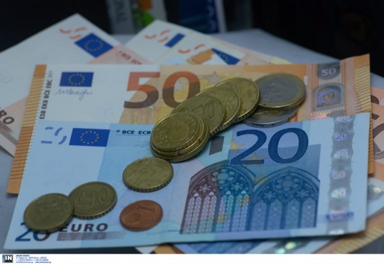 Εκπνέει ο χρόνος για «υποχρεώσεις» στην εφορία: Τροποποιητικές, τακτοποίηση κληρονομιών και γονικές παροχές μέσα στη λίστα