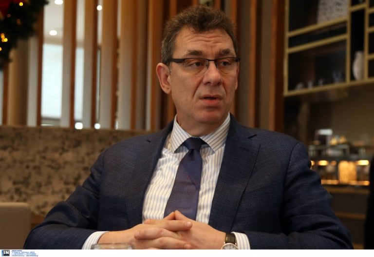 «Εμβόλιο κάθε χρόνο» προανήγγειλε ο Μπουρλά