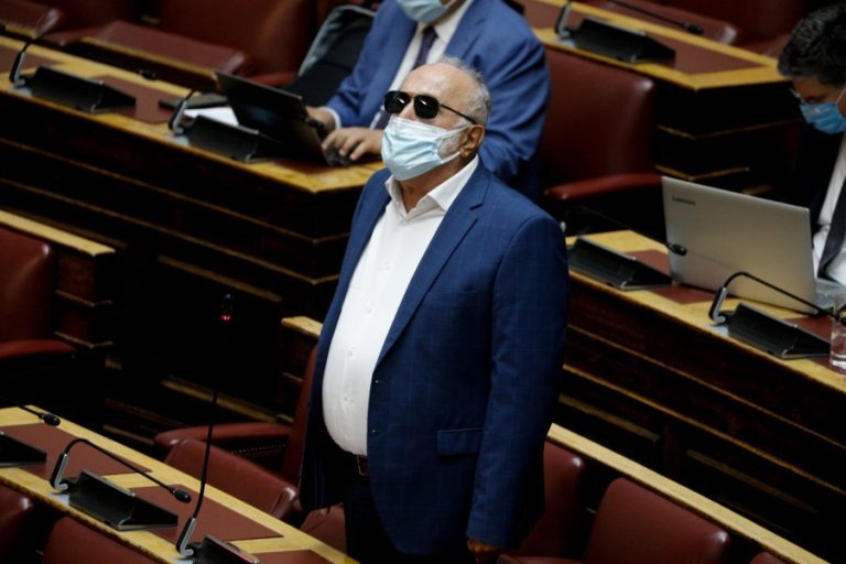 Οργή Τσίπρα για Κουρουμπλή και διαγραφή από την ΚΟ του ΣΥΡΙΖΑ