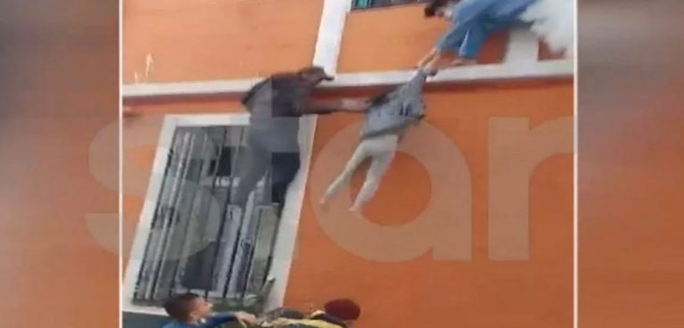 Σοκαριστικό νέο βίντεο από τη φωτιά στο Μεταξουργείο: Οι γείτονες πάλευαν με τις φλόγες, διασωληνωμένα τα δύο μικρά αδέλφια