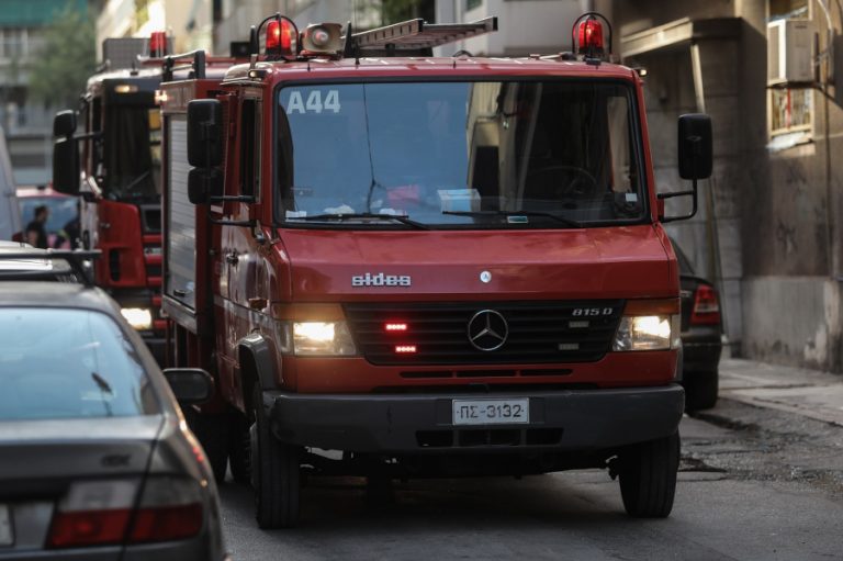 Φωτιά σε διαμέρισμα στο Νέο Ηράκλειο