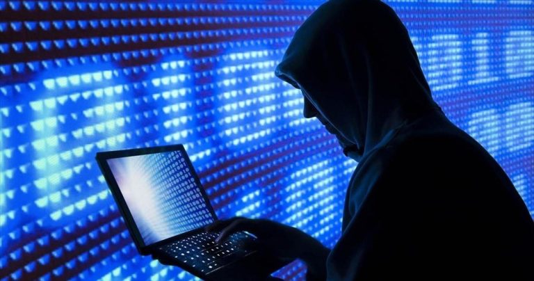 Κέρδη ρεκόρ για τους απατεώνες των social media