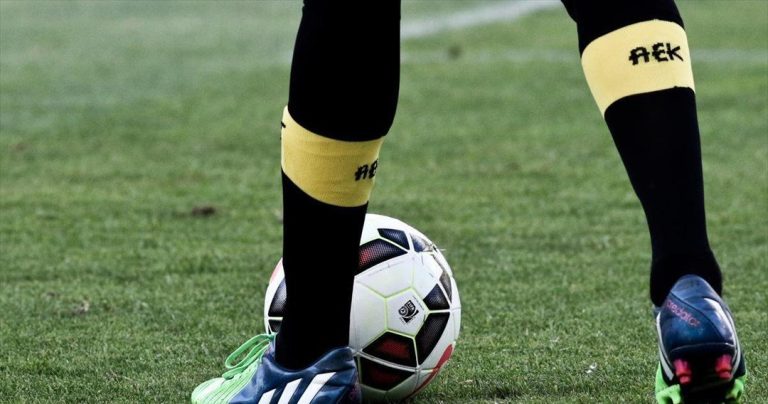 Η ΑΕΚ διέψευσε κατηγορηματικά τα σενάρια για πρόταση στον Μπαρμπόσα
