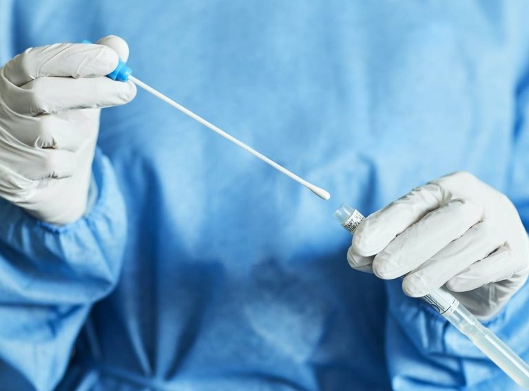 Με 24 ευρώ θα κάνουν πλέον το PCR εκπαιδευτικοί, μαθητές του Δήμου Χαλανδρίου και οι γονείς τους – Δήμος Χαλανδρίου