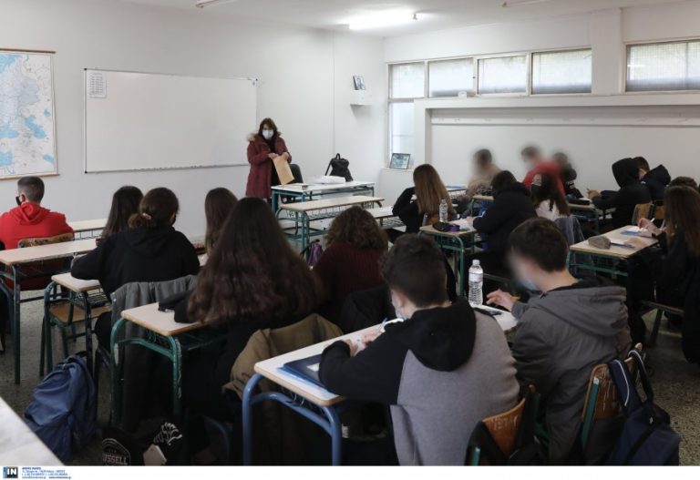Προβληματισμός για το άνοιγμα των σχολείων, ποιοι και γιατί ζητούν παράταση – Με rapid test η επιστροφή στα θρανία