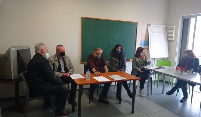 Επίσκεψη του δ/ντη του Οργανισμού Θεμελιωδών Δικαιωμάτων της ΕΕ στο Κέντρο Κοινότητας – Παράρτημα Ρομά του Δήμου Χαλανδρίου – Δήμος Χαλανδρίου