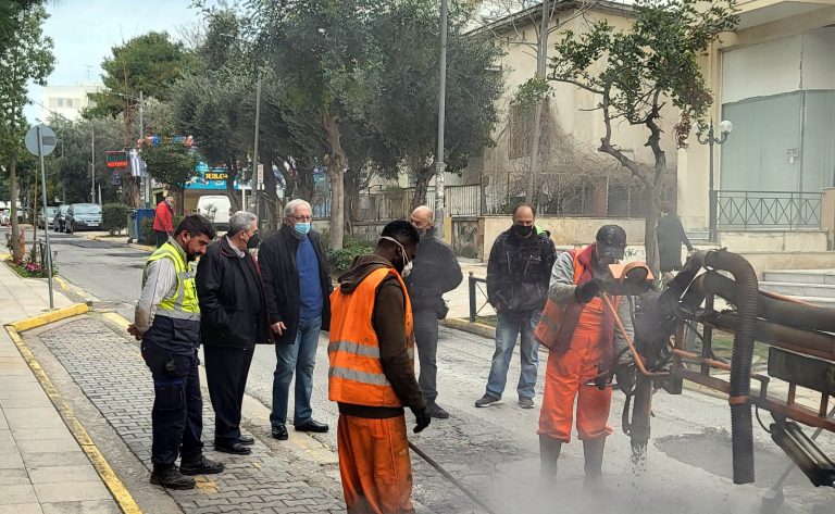 Σε εξέλιξη οι εργασίες αποκατάστασης οδοστρώματος σε διάφορα σημεία του Αμαρουσίου – Δήμος Αμαρουσίου