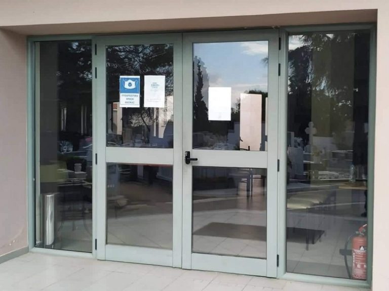 Τέλος στην «αμαρτωλή» σύμβαση για το κυλικείο του Δημοτικού Κοιμητηρίου – Ο Δήμος προχώρησε σε διοικητική αποβολή του εκμισθωτή που παράνομα πλέον καταλάμβανε ακίνητο του Δήμου – Δήμος Χαλανδρίου