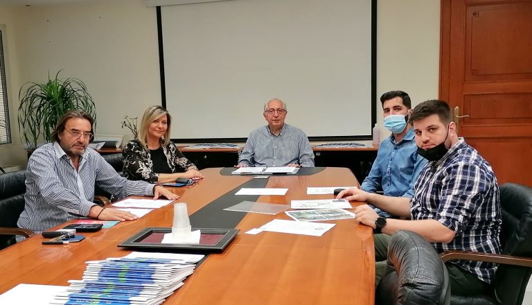 Συνάντηση του Δημάρχου Αμαρουσίου Θεόδωρου Αμπατζόγλου με τον Γυμναστικό Σύλλογο Αμαρουσίου και τον Α.Ο. Τριφυλλιακό Πολυδρόσου – Δήμος Αμαρουσίου