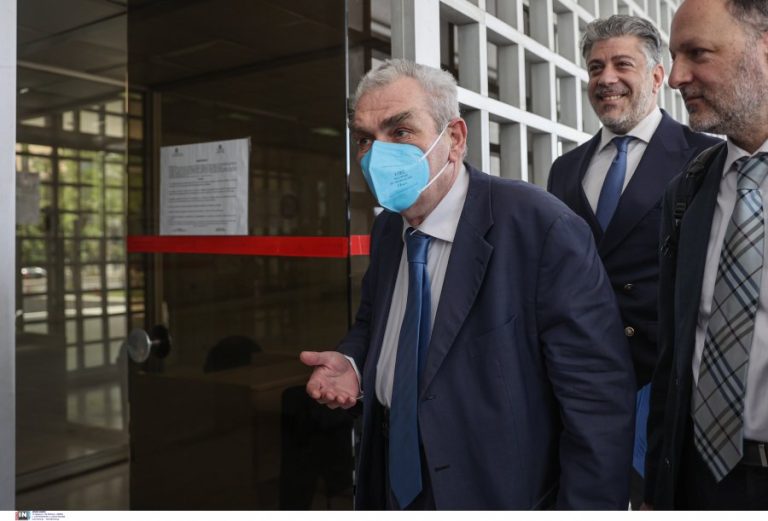 Ανατροπή: Στο ειδικό δικαστήριο αλλά όχι για Novartis Παπαγγελόπουλος – Τουλουπάκη