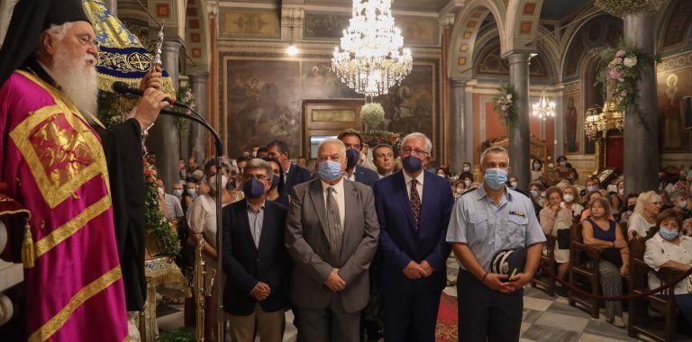 Την Πολιούχο Παναγία Θεοτόκο γιόρτασε με μεγαλοπρέπεια το Μαρούσι, παρουσία του Δημάρχου της πόλης Θεόδωρου Αμπατζόγλου – Δήμος Αμαρουσίου