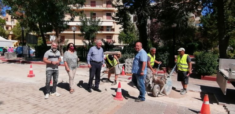 Αυτοψίες του Δημάρχου Αμαρουσίου Θεόδωρου Αμπατζόγλου στα έργα ασφαλτοστρώσεων στην πόλη – Δήμος Αμαρουσίου