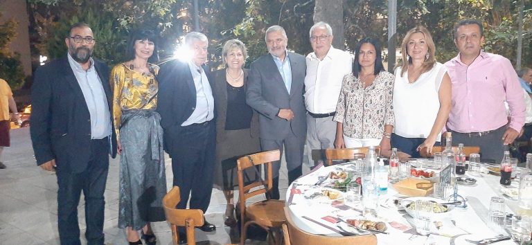 Στη χοροεσπερίδα του ΓΣΑ ο Δήμαρχος Αμαρουσίου Θεόδωρος Αμπατζόγλου – Δήμος Αμαρουσίου