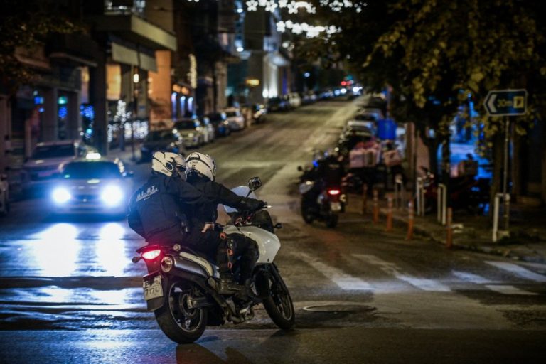 Έκρηξη βόμβας σε καφετέρια στο Περιστέρι