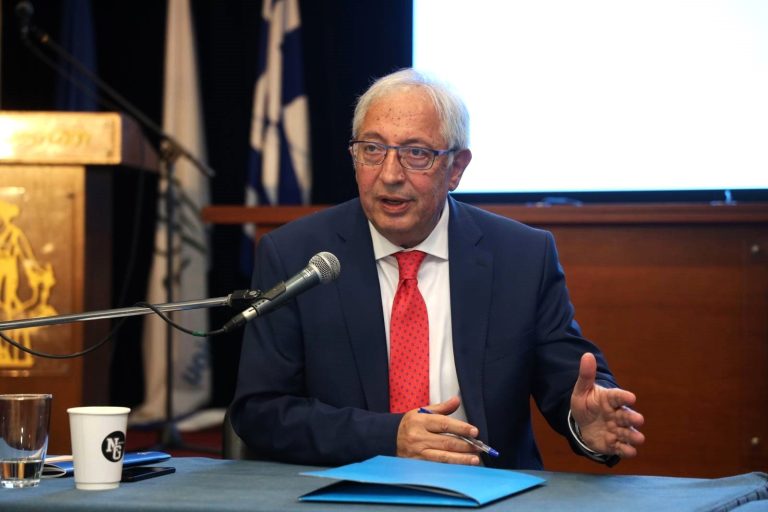 Την υποψηφιότητά του για το Δημαρχιακό Αξίωμα στις προσεχείς Αυτοδιοικητικές εκλογές ανακοίνωσε ο Δήμαρχος Αμαρουσίου Θ. Αμπατζόγλου – Δήμος Αμαρουσίου