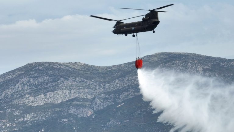 Δοκιμαστικές πτήσεις αεροπυρόσβεσης ενόψει της αντιπυρικής περιόδου