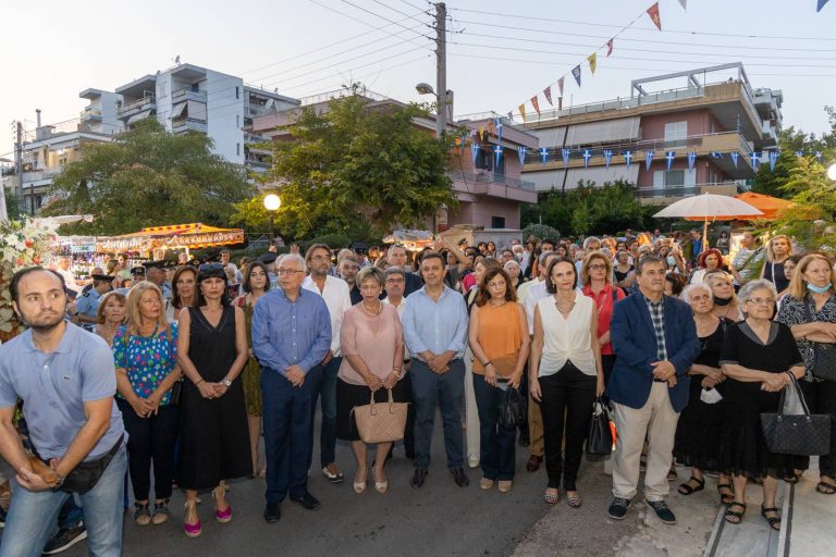 To Μαρούσι τίμησε τη μνήμη των Αγίων Αναργύρων Κοσμά και Δαμιανού παρουσία του Δημάρχου Θεόδωρου Αμπατζόγλου – Δήμος Αμαρουσίου