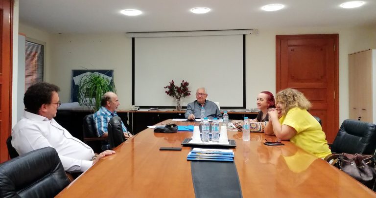 Συνάντηση του Δημάρχου Αμαρουσίου Θεόδωρου Αμπατζόγλου με τον Περιβαλλοντικό, Φιλοζωϊκό, Πολιτιστικό Σύλλογο Αμαρουσίου (ΠΕ.ΦΙ.ΠΟ) – Δήμος Αμαρουσίου