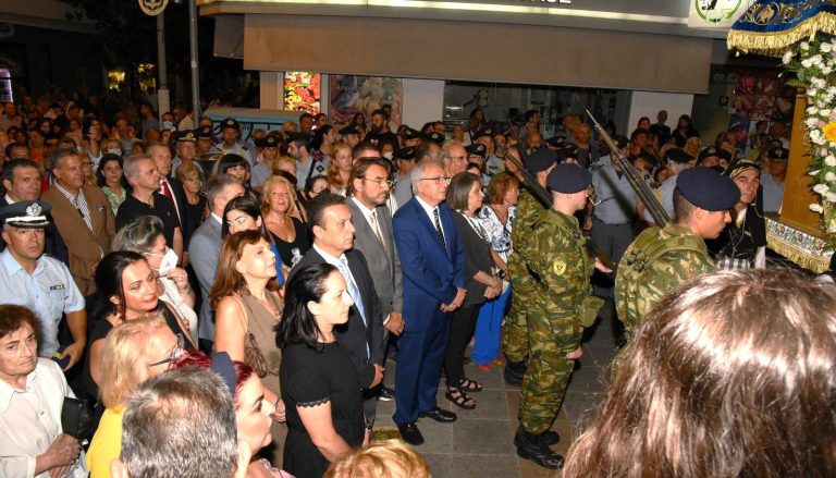 Την Πολιούχο Παναγία Θεοτόκο γιόρτασε με κάθε μεγαλοπρέπεια το Μαρούσι, παρουσία του Δημάρχου της πόλης Θεόδωρου Αμπατζόγλου – Δήμος Αμαρουσίου