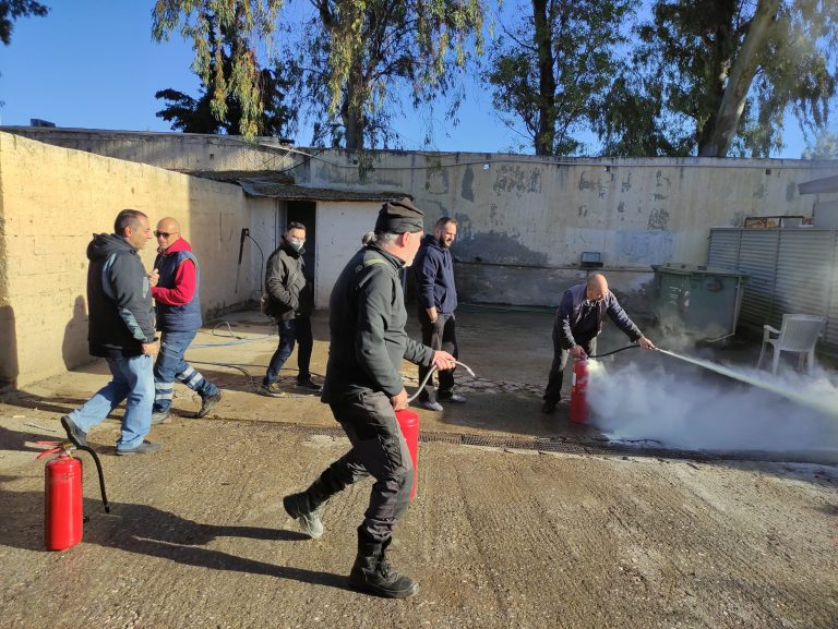 Σημαντική εκπαίδευση στα μέσα πυροπροστασίας για τους εργαζομένους στη διεύθυνση Καθαριότητας – Δήμος Χαλανδρίου