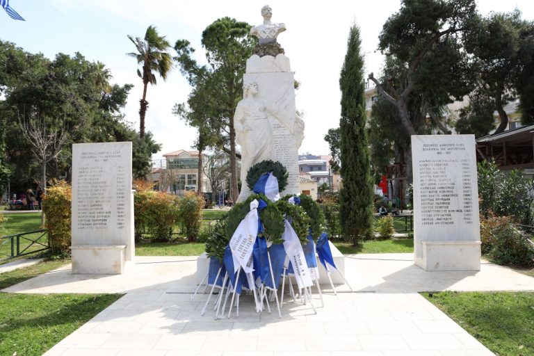 Τους ήρωες της Ελληνικής Επανάστασης του 1821 τίμησε η μαθητική κοινότητα του Αμαρουσίου, οι σύλλογοι και φορείς της πόλης – Δήμος Αμαρουσίου