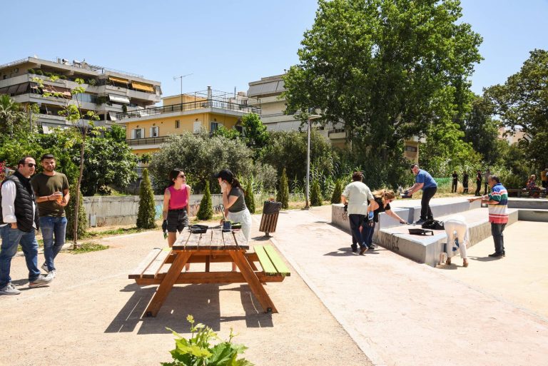 Με τίτλο «Αγαπώ την πόλη μου» εγκαινιάστηκε ένας νέος κύκλος δράσεων του Δήμου Αμαρουσίου με σκοπό την ευαισθητοποίηση των πολιτών για την προστασία του περιβάλλοντος και των κοινόχρηστων χώρων – Δήμος Αμαρουσίου