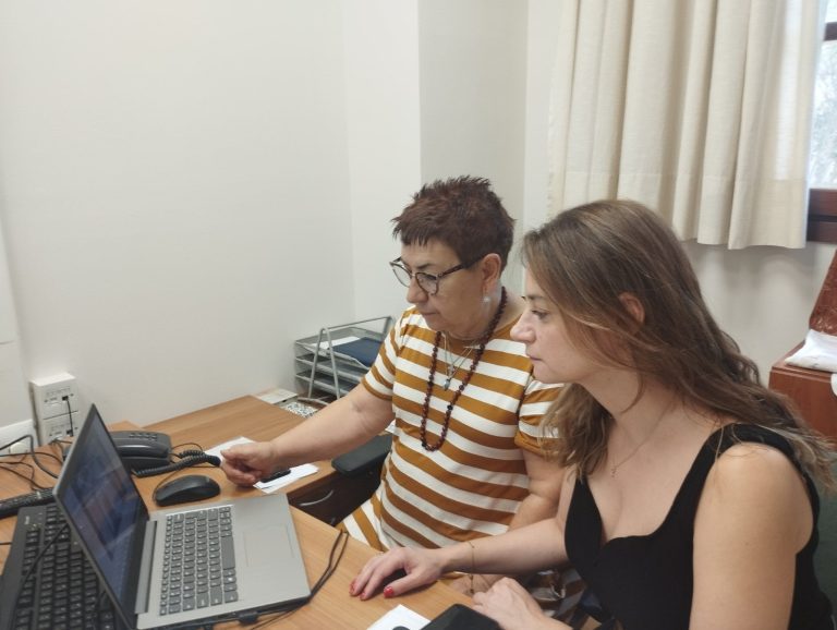 Διαδικτυακή συνάντηση εργασίας υπό την Υφυπουργό Κ. Παπακώστα είχε η Δημοτική Επιτροπή Ισότητας ΔΕΠΙΣ Δήμου Πεντέλης – Penteli