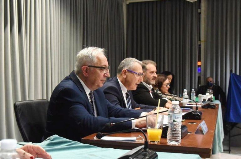 Πλήρης απαλλαγή από δημοτικά τέλη κύριας κατοικίας σε ευπαθείς κοινωνικές ομάδες στο Μαρούσι – Δήμος Αμαρουσίου