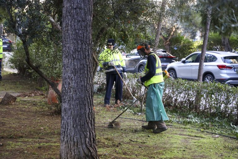 Συντήρηση και αναβάθμιση του περιβάλλοντος χώρου στη γειτονιά της Αγίας Φιλοθέης από τις υπηρεσίες του Δήμου Αμαρουσίου – Δήμος Αμαρουσίου