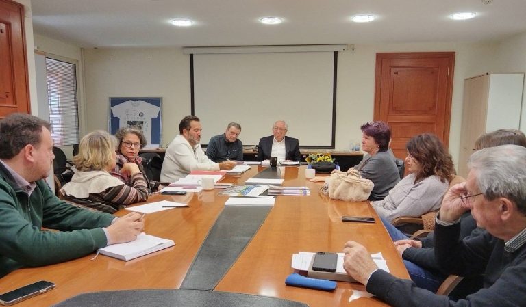 Συνάντηση του Δημάρχου Αμαρουσίου Θ. Αμπατζόγλου με τον Περιβαλλοντικό Σύλλογο Κέντρου Αμαρουσίου «Η Κασταλία» – Δήμος Αμαρουσίου