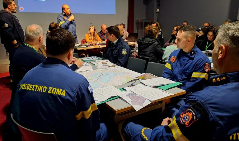 Με μεγάλη συμμετοχή των εμπλεκόμενων φορέων πραγματοποιήθηκε άσκηση Πολιτικής Προστασίας για τη διαχείριση πλημμυρικών φαινομένων – Δήμος Χαλανδρίου
