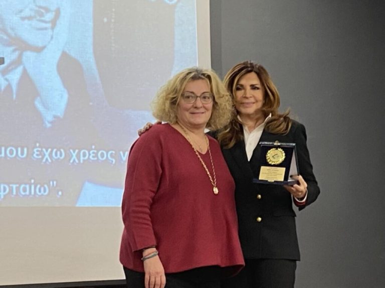 Λαμπερή εκδήλωση του Ελεύθερου Πανεπιστημίου του Δήμου Πεντέλης