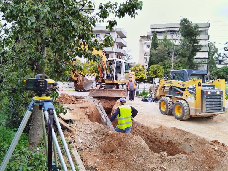 Σε εξέλιξη το σημαντικό έργο ενίσχυσης της αντιπλημμυρικής προστασίας της περιοχής Αγίας Φιλοθέης Αμαρουσίου – Δήμος Αμαρουσίου