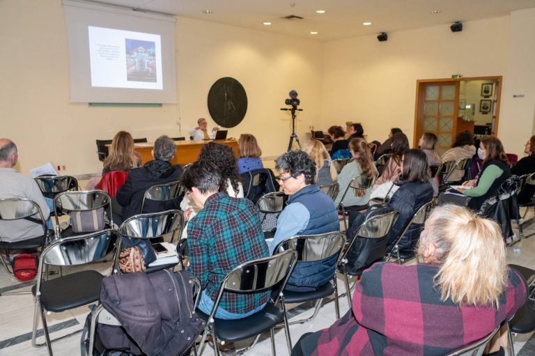Με μεγάλη συμμετοχή Φωτογράφων ολοκληρώθηκαν τα Μαθήματα Αρχιτεκτονικής Φωτογραφίας και η φωτογράφιση σύγχρονων κτιρίων της πόλης – Δήμος Αμαρουσίου