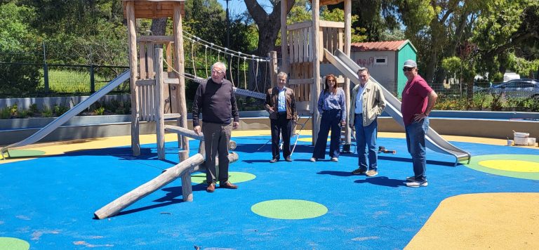Στην τελική ευθεία το έργο κατασκευής της πρότυπης Παιδικής Χαράς του Αμαλιείου και των πέριξ οδών – Αυτοψία του Δημάρχου Αμαρουσίου Θ. Αμπατζόγλου – Δήμος Αμαρουσίου