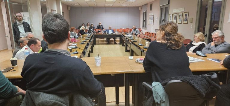 Σε φυγή τράπηκε η αντιπολίτευση μετά την ανακοίνωση των οδηγών της υπηρεσίας καθαριότητας που διαψεύδει τις καταγγελίες του σωματείου εργαζομένων – Δήμος Χαλανδρίου