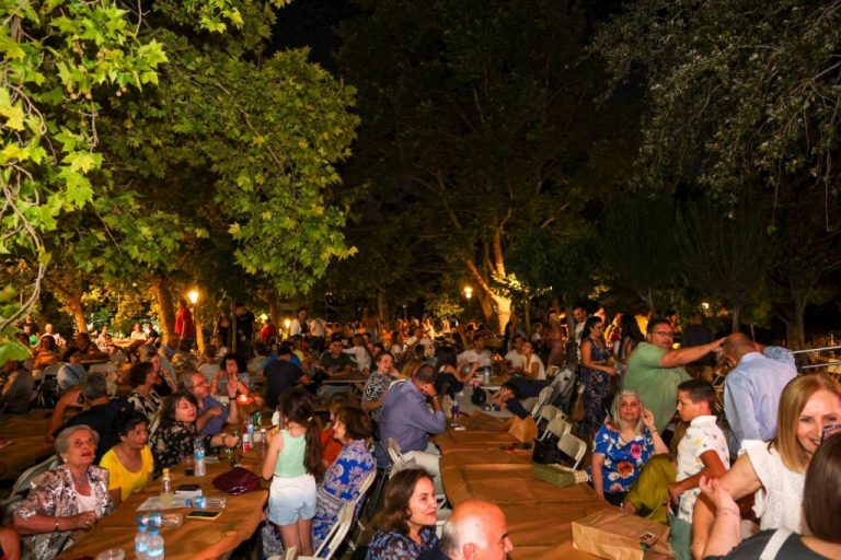 Μεγάλη επιτυχία και πολυάριθμη συμμετοχή στο Παραδοσιακό Πανηγύρι του Εξωραϊστικού & Πολιτιστικού Συλλόγου Ψαλιδίου Αμαρουσίου – Δήμος Αμαρουσίου