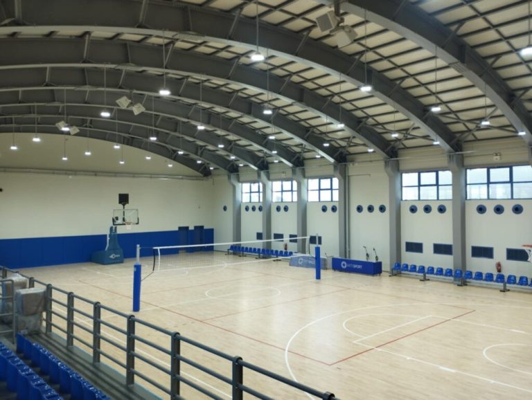 Παραδόθηκε το ανακαινισμένο Κλειστό Γήπεδο Μπάσκετ Νέας Πεντέλης