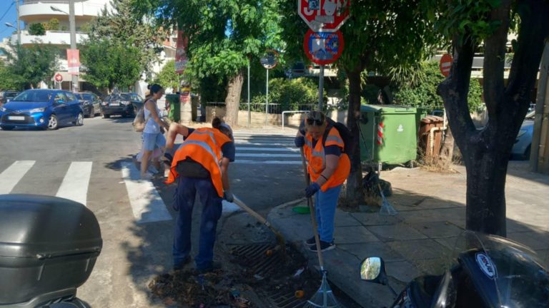 Εξορμήσεις της υπηρεσίας Καθαριότητας για την οδοκαθάριση της πόλης – Δήμος Χαλανδρίου