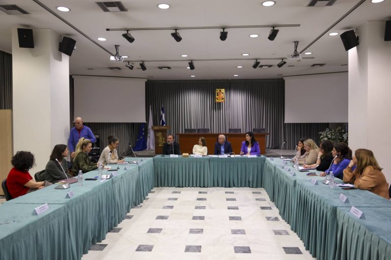Συναντήσεις της Δημοτικής Αρχής Αμαρουσίου με Διευθυντές Δημοτικών Σχολείων και Προϊσταμένες Νηπιαγωγείων – Δήμος Αμαρουσίου
