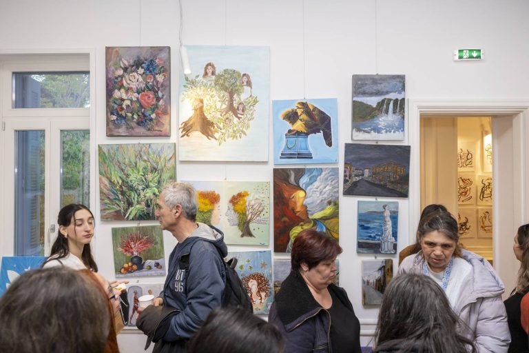 «Μεταμορφώσεις»: Δημιουργία, Έμπνευση και Έκφραση στην Έκθεση Ζωγραφικής Ενηλίκων του Κέντρου Τέχνης και Πολιτισμού του Δήμου Αμαρουσίου – Δήμος Αμαρουσίου